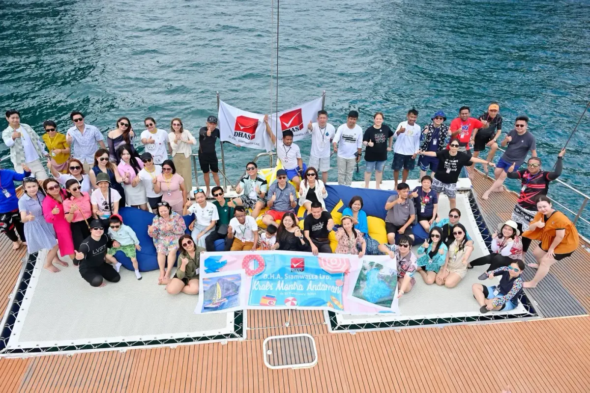DBV customers and partners at sea